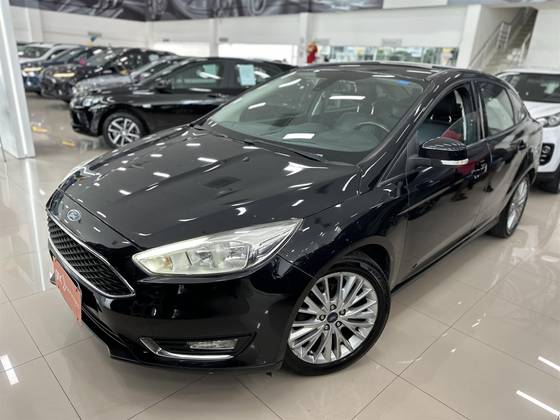 FORD FOCUS 1.6 SE 16V FLEX 4P POWERSHIFT FORD FOCUS 1.6 SE 16V FLEX 4P POWERSHIFT